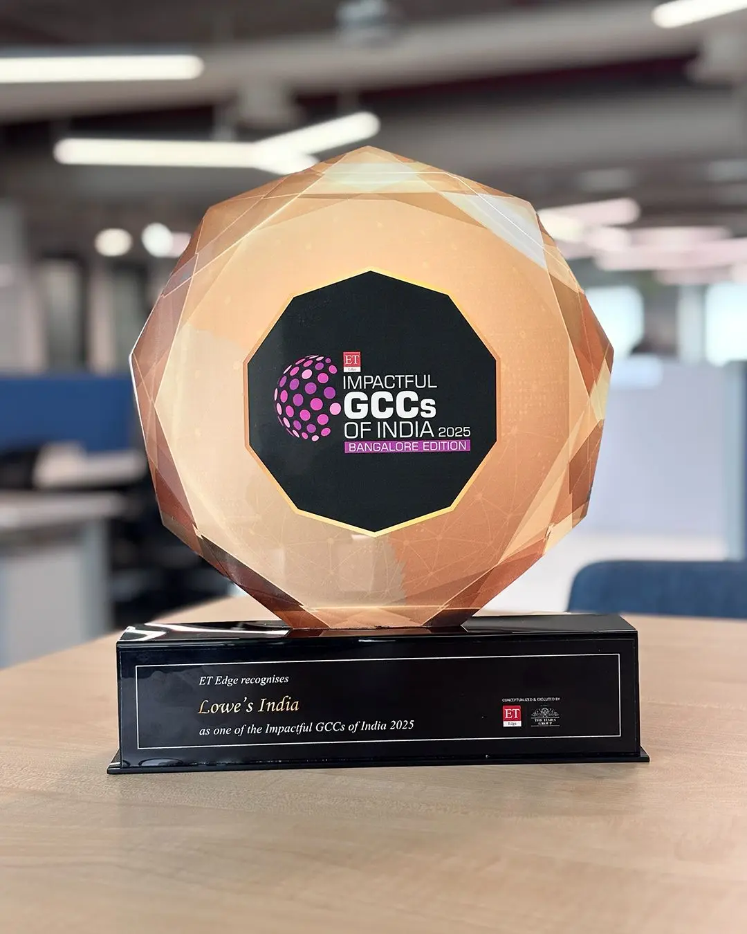 award-img